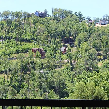 Gatlinburg Chateau Condo 510 Bagian luar foto