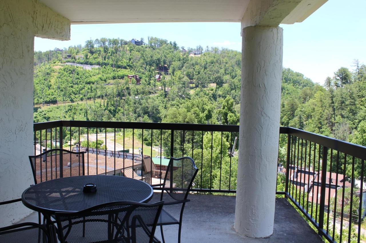 Gatlinburg Chateau Condo 510 Bagian luar foto
